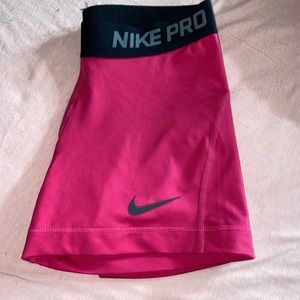 nike pro - hot pink